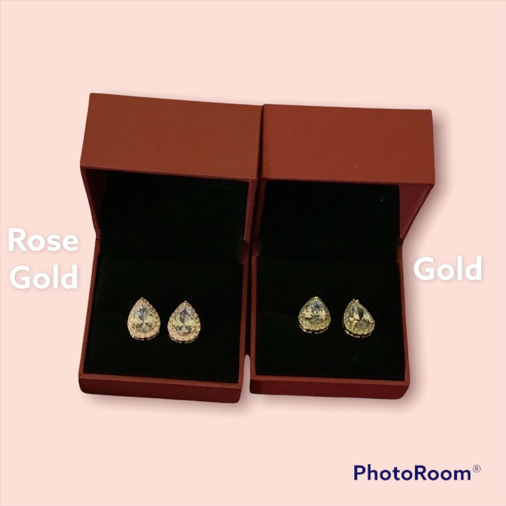 2 Beautiful rhinestone earring sets. GP Rose gold and gold.  Bridal, prom, etc…